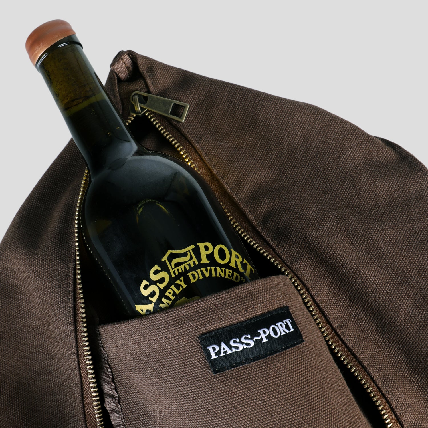 Pass~Port & El'more Vineyard Workers Tote - Bottle Brown