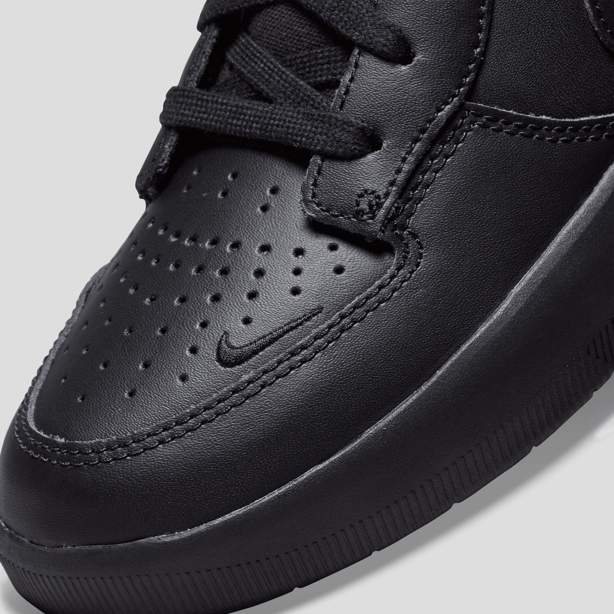 Nike SB Force 58 Premium - Black / Black
