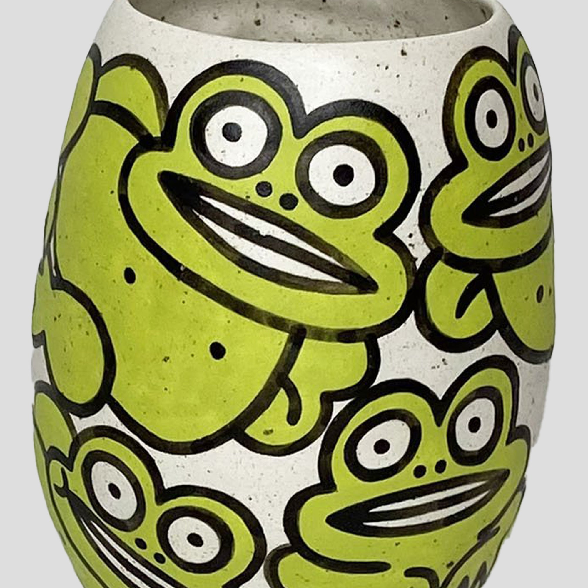 Rittle Frog Vase - Green / Black