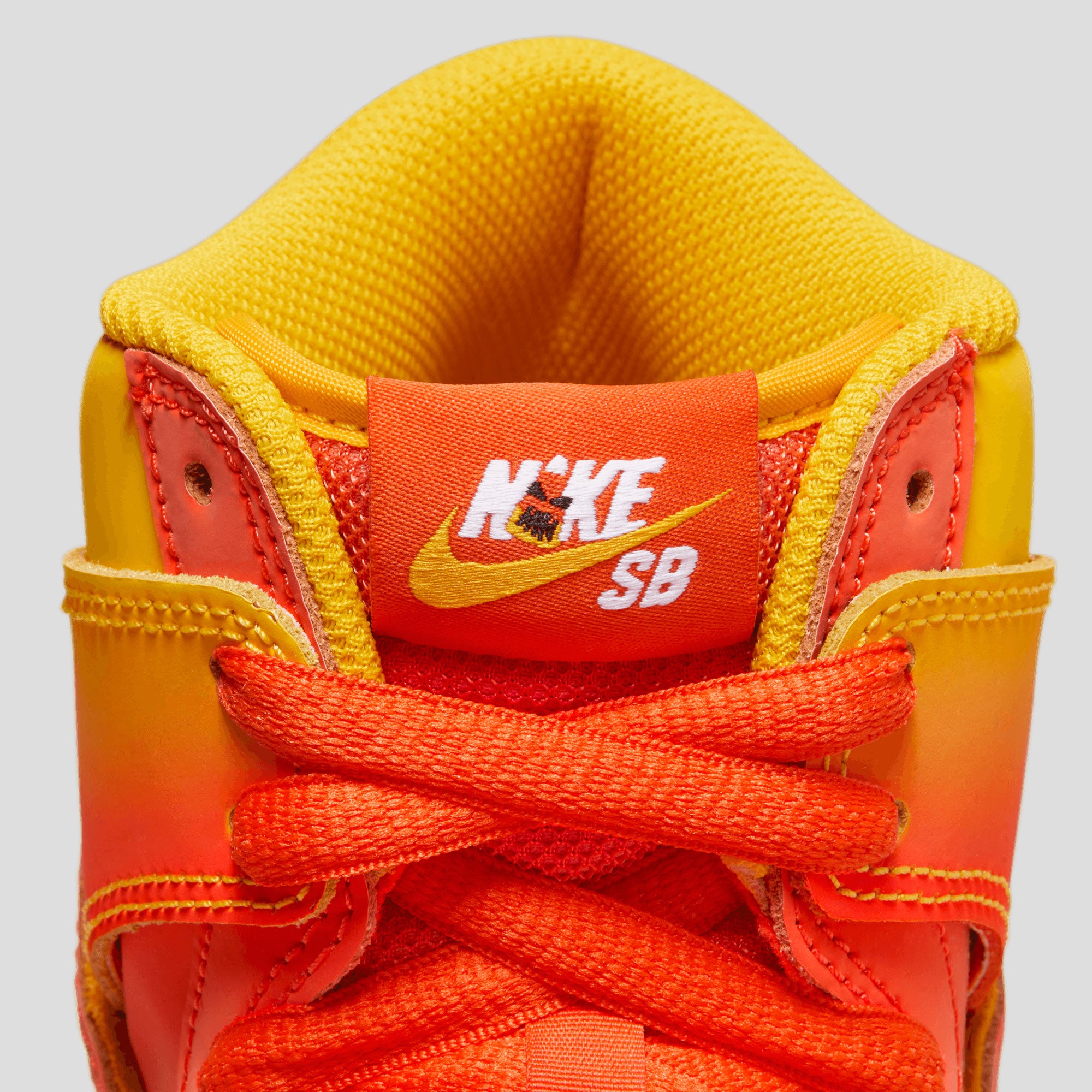 Nike SB Dunk High Pro - Amarillo / Orange