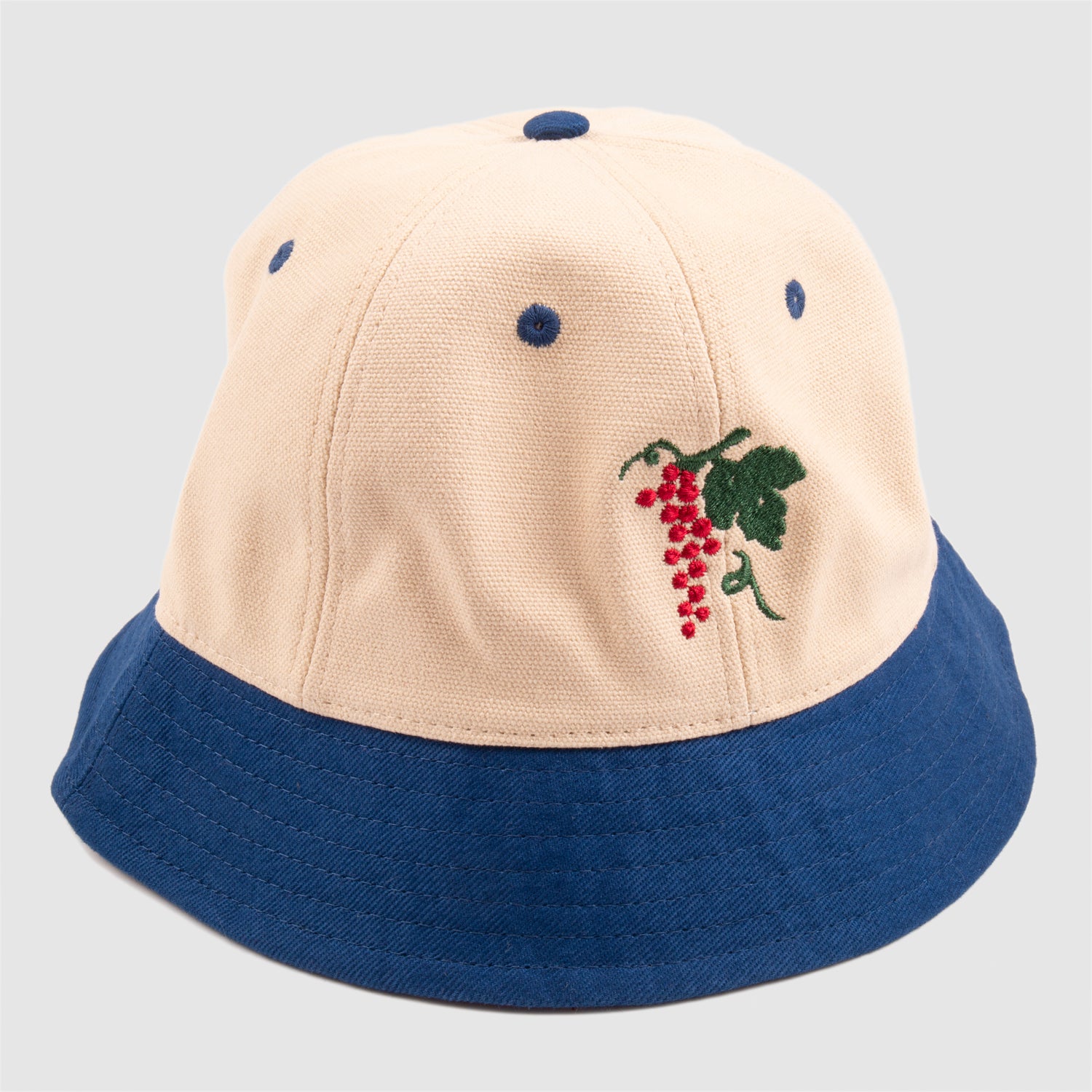 PASS~PORT "LIFE OF LEISURE" BUCKET HAT NATURAL/ROYAL